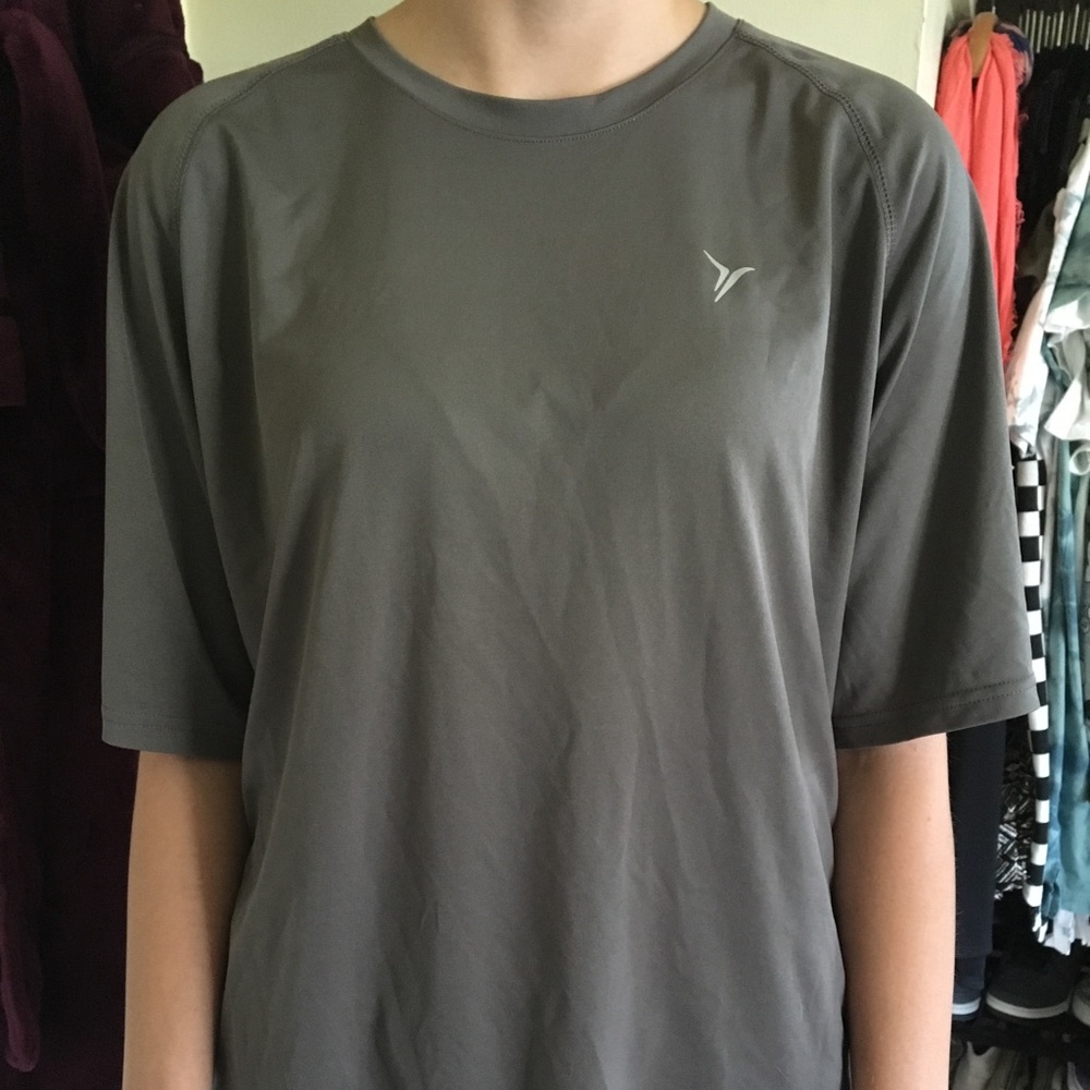 Sports shirt